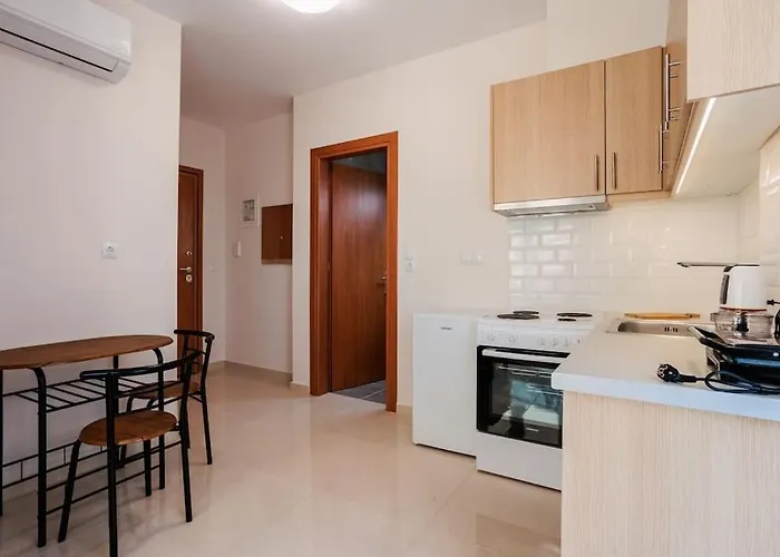 Georgia Seaview α1 קלמאטה